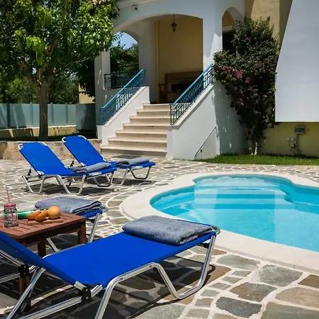 Cara Villa Metaxáta